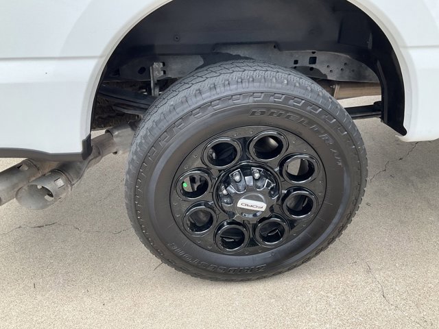 Certified 2025 Ford F250 XLT w/ Black Appearance Package AWD/4WD image 16