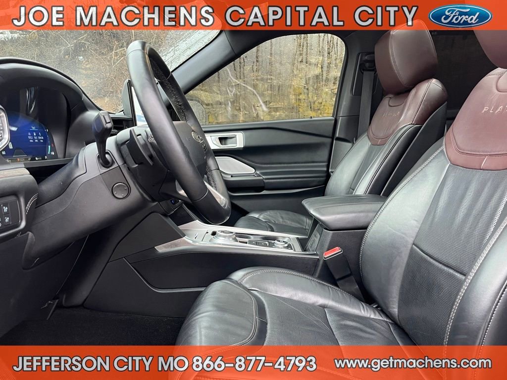 Certified 2020 Ford Explorer Platinum w/ Premium Technology Package image 21