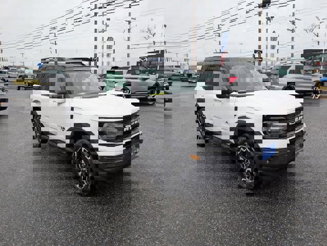 Certified 2021 Ford Bronco Sport Outer Banks w/ Outer Banks Package image 7