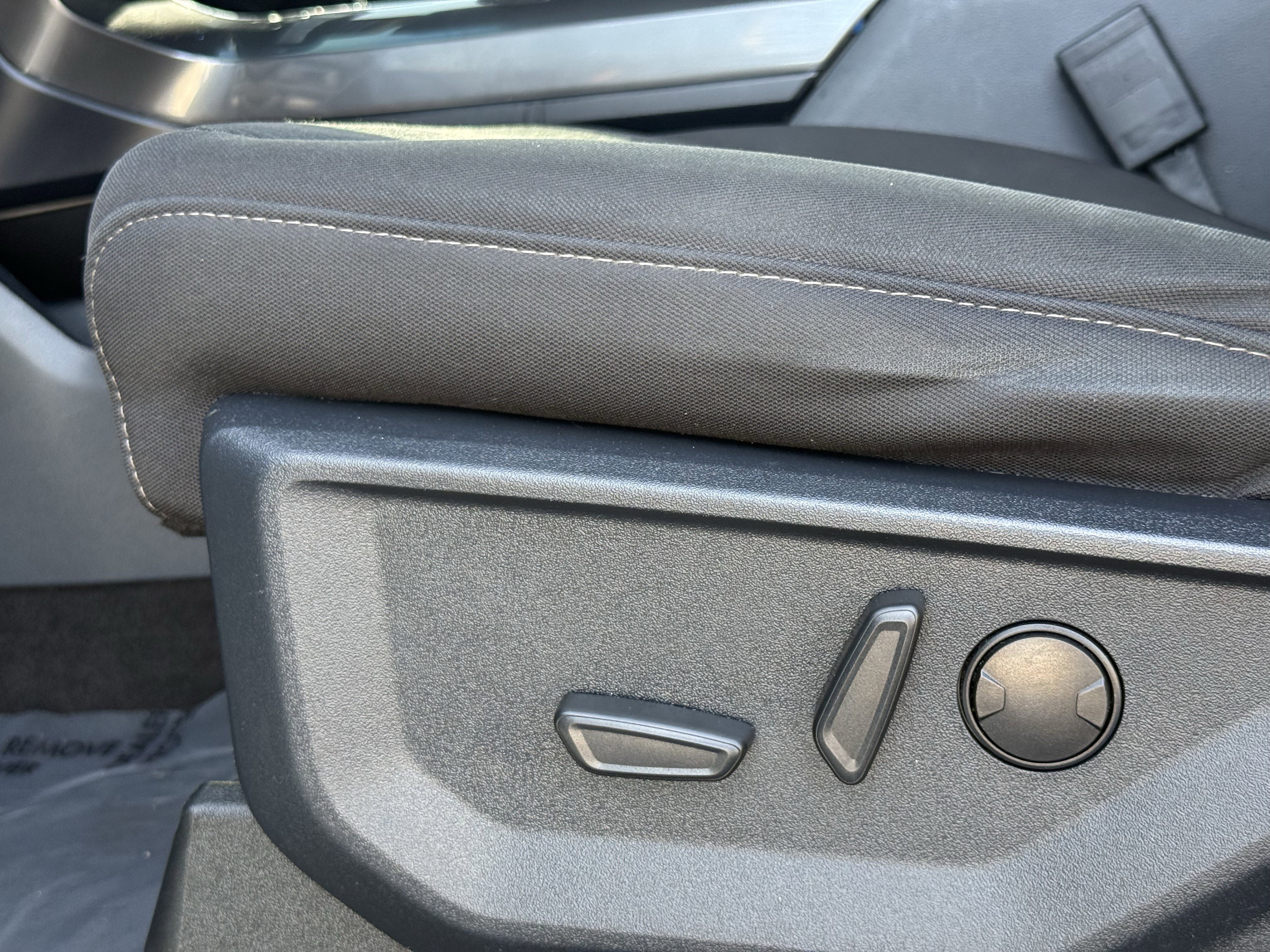 Certified 2023 Ford F150 XLT w/ Equipment Group 302A High image 23