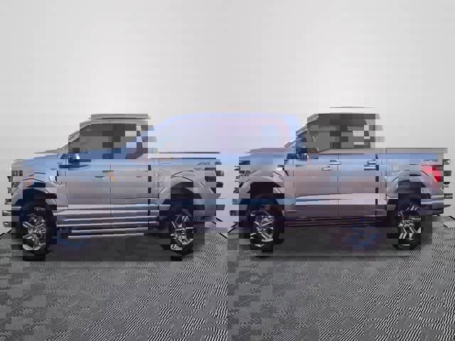 Certified 2024 Ford F150 XLT w/ Mobile Office Package image 2