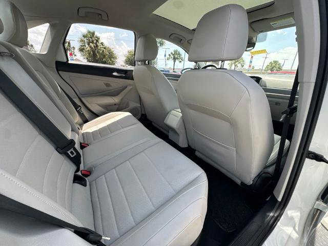 Used 2023 Volkswagen Jetta SE FWD image 21