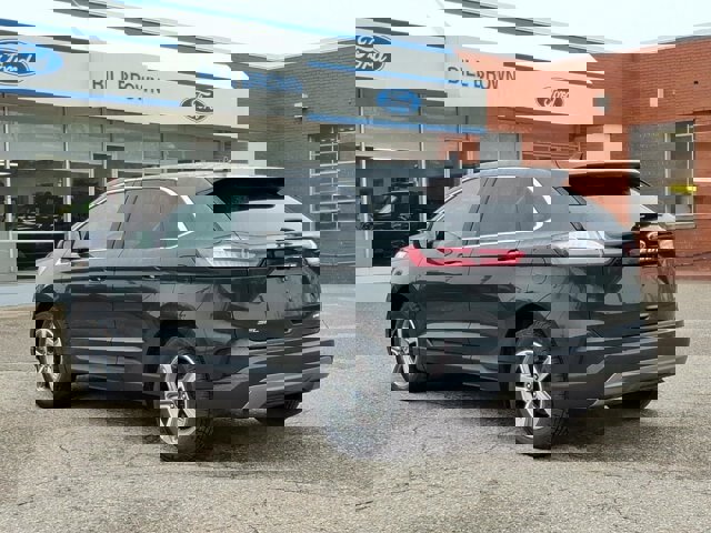 Certified 2022 Ford Edge SEL w/ Convenience Package image 3