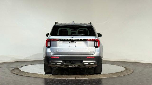 Certified 2025 Ford Explorer Active w/ Active Comfort Package image 7