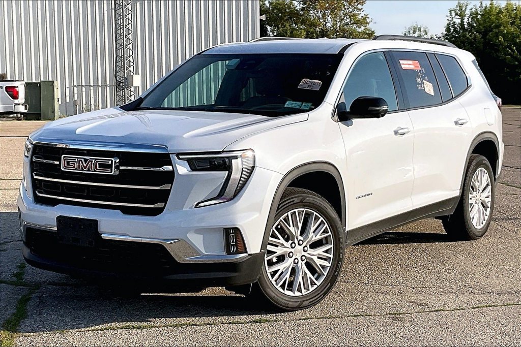 Used 2026 GMC Acadia Elevation w/ Elevation Premium Package AWD/4WD image 2