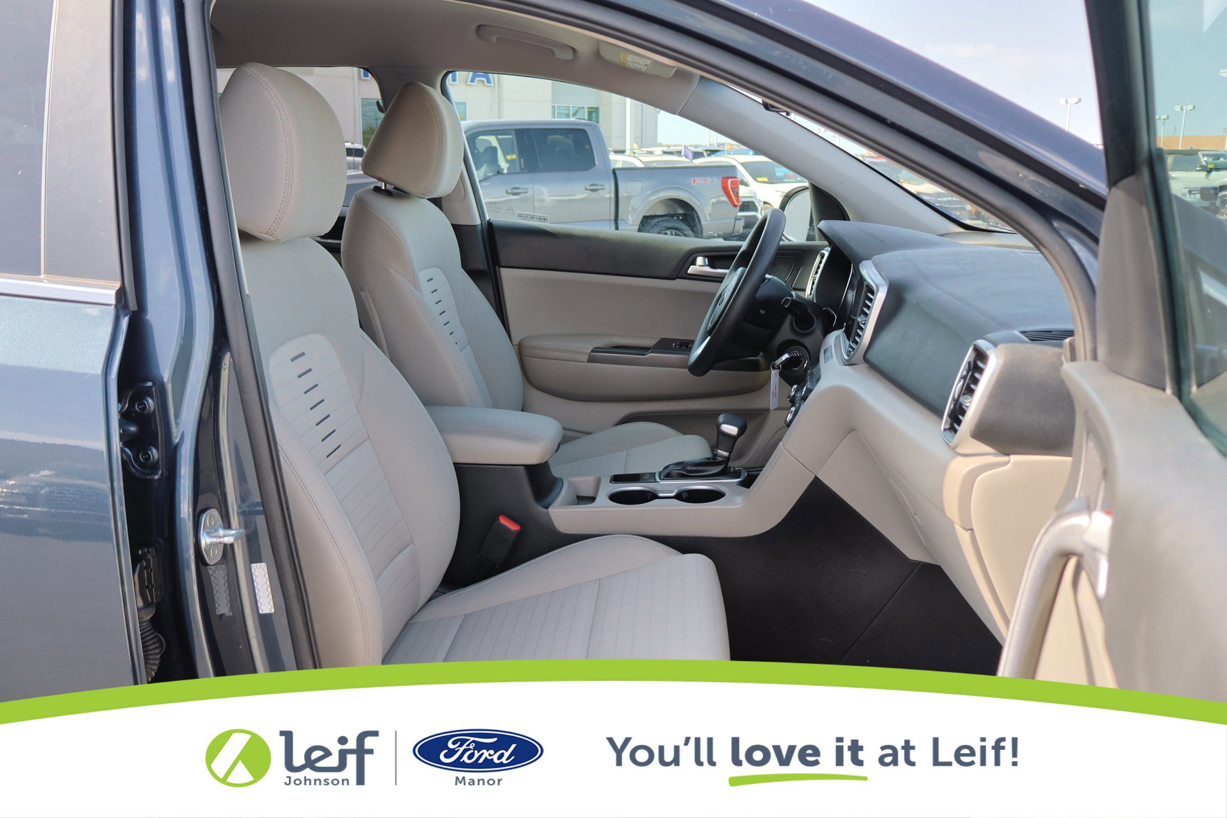 Used 2021 Kia Sportage LX w/ LX Fwd Popular Package image 33