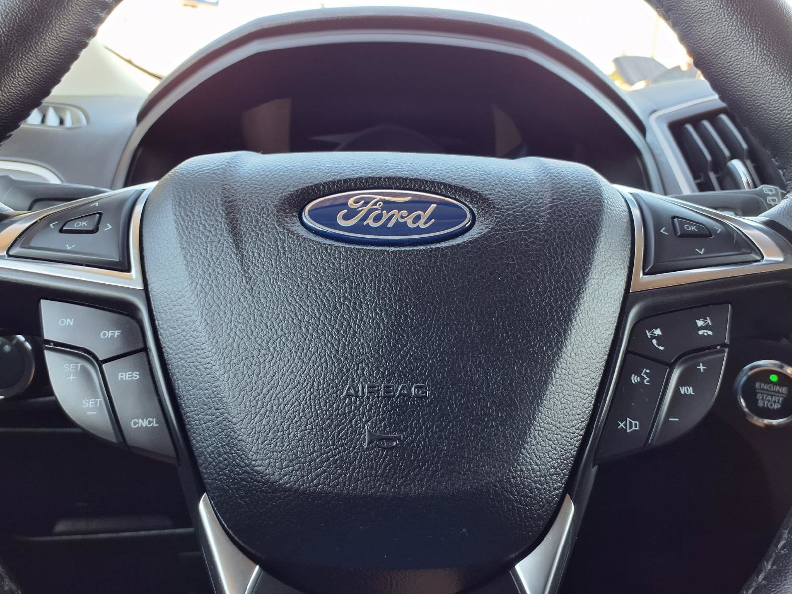 Certified 2024 Ford Edge SEL w/ Convenience Package AWD/4WD image 16