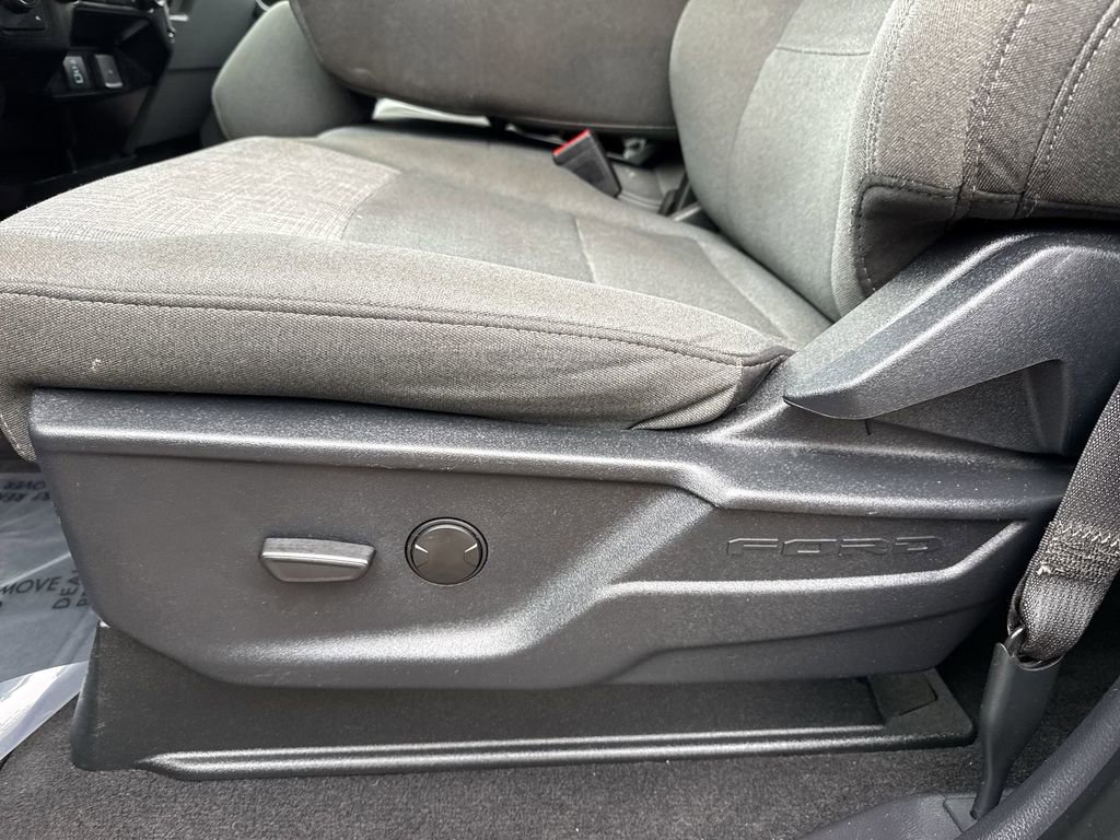 Certified 2024 Ford F250 XLT w/ Snow Plow Prep Package image 12