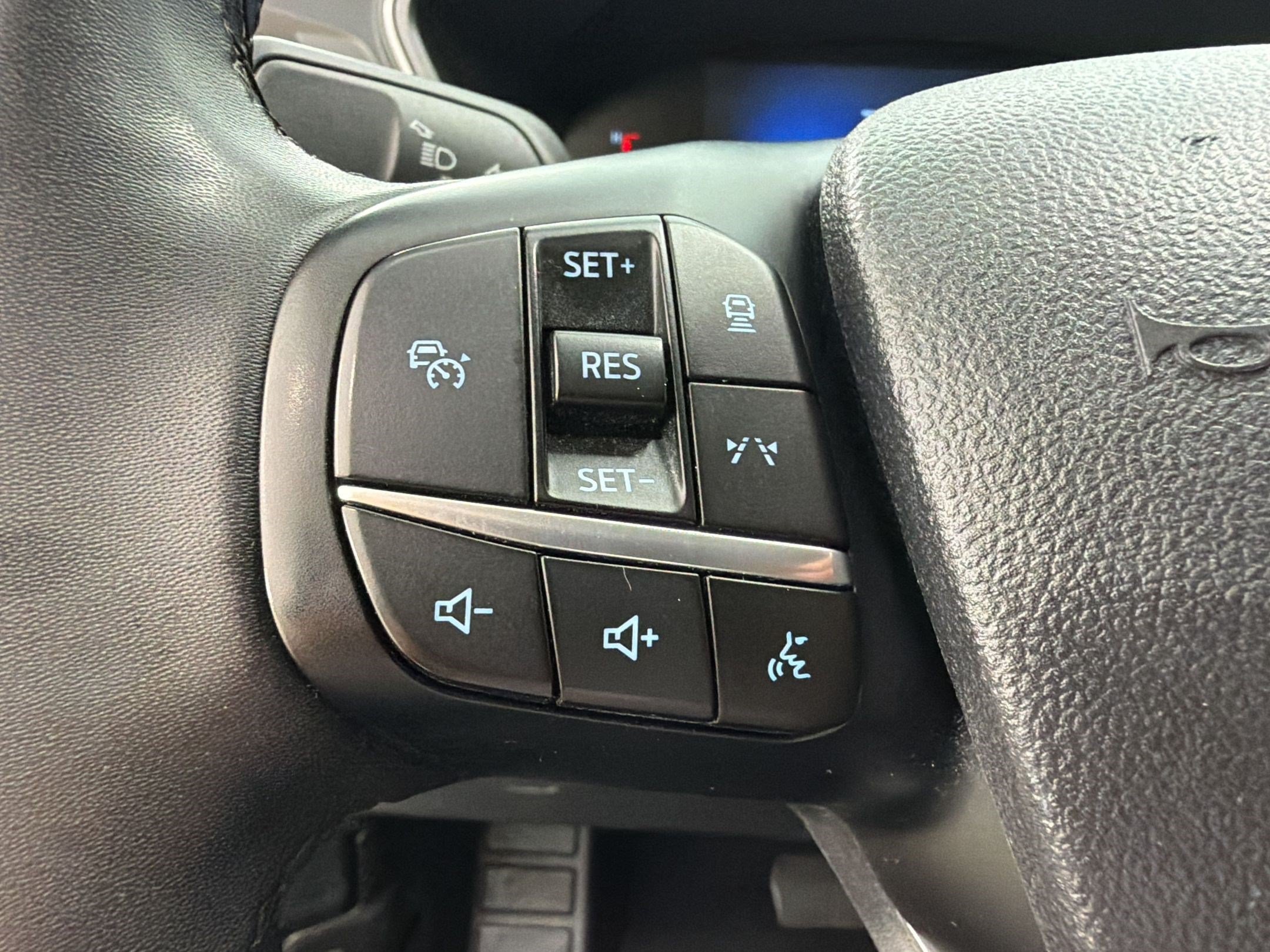 Certified 2023 Ford Escape Active w/ Tech Pack #1 FWD image 15