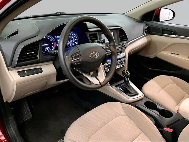 Used 2020 Hyundai Elantra SE FWD image 12