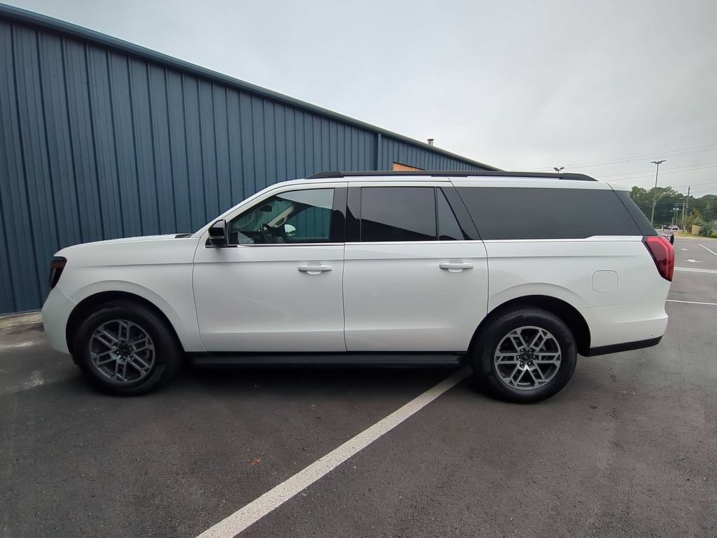 Certified 2025 Ford Expedition Max Active RWD image 10