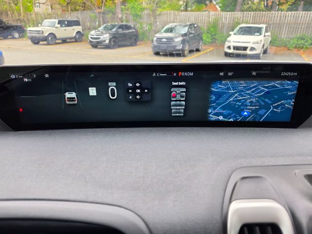 Certified 2025 Ford Expedition Active AWD/4WD image 23