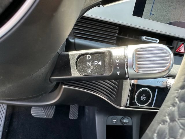 Used 2024 Hyundai Ioniq 5 SEL AWD/4WD image 27