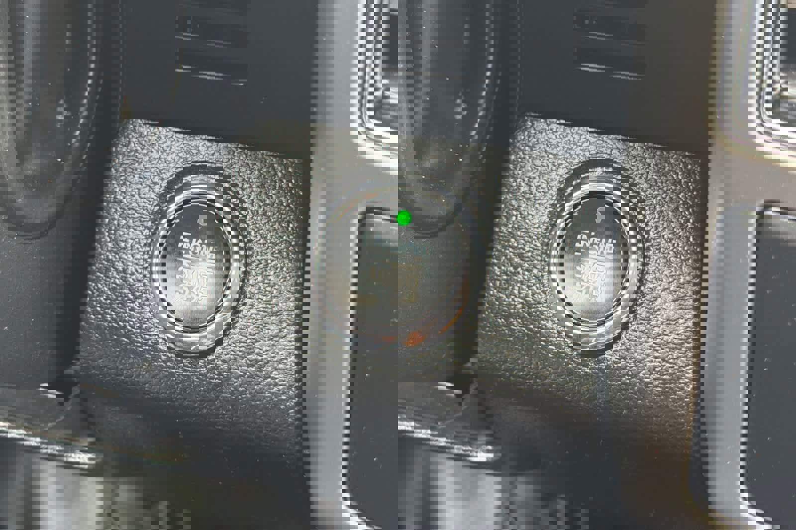 Certified 2021 Ford F250 Platinum image 22