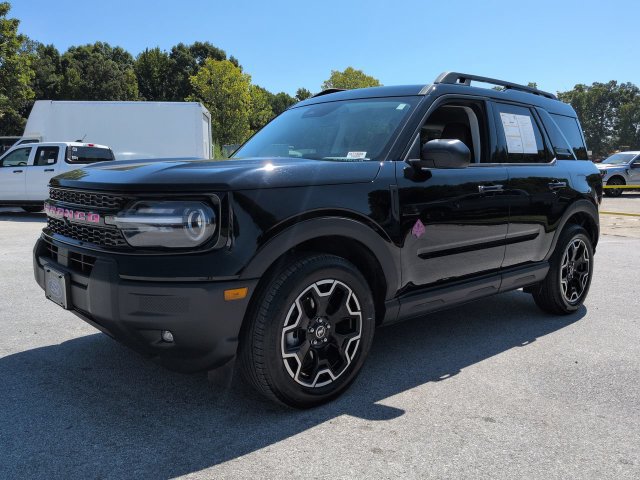 Certified 2025 Ford Bronco Sport Outer Banks AWD/4WD image 8