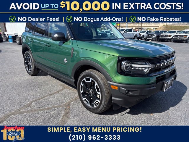 Certified 2023 Ford Bronco Sport Outer Banks w/ Tech Package AWD/4WD image 1