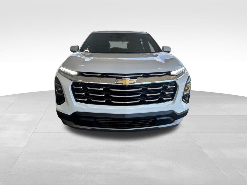 Used 2025 Chevrolet Equinox LT image 8
