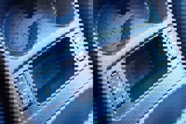 Used 2017 Nissan Rogue Sport SL w/ SL Premium Package image 23