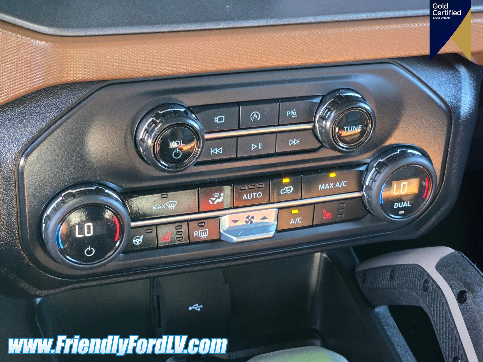 Certified 2024 Ford Bronco Outer Banks AWD/4WD image 22