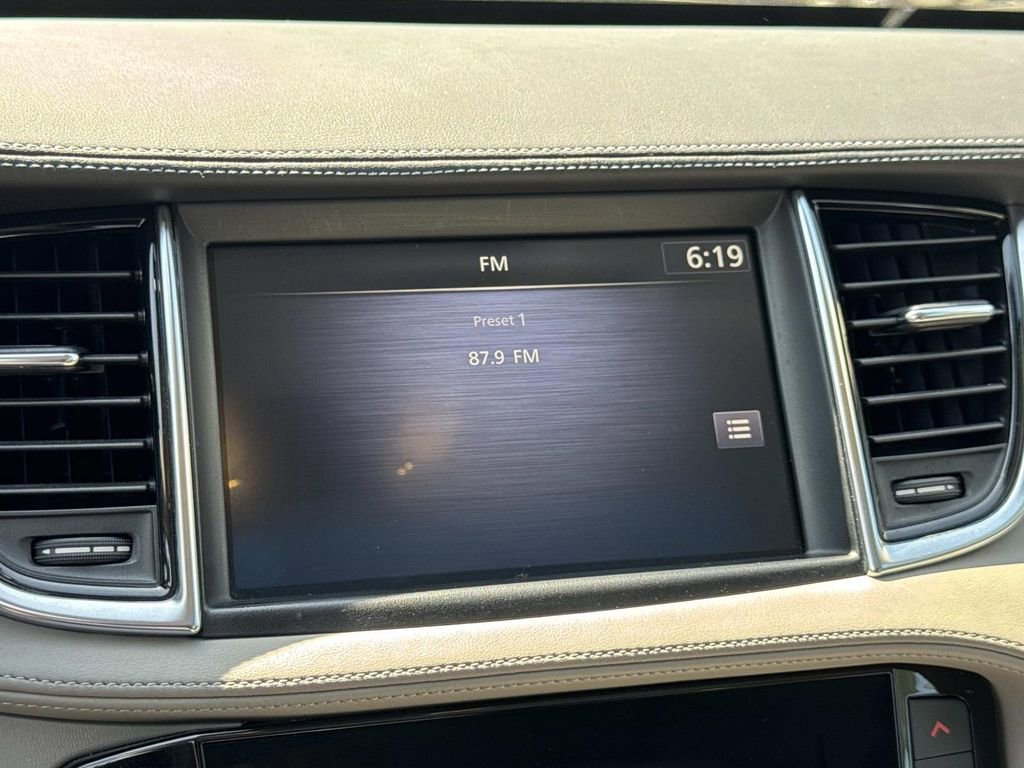 Used 2023 INFINITI QX50 Luxe image 23