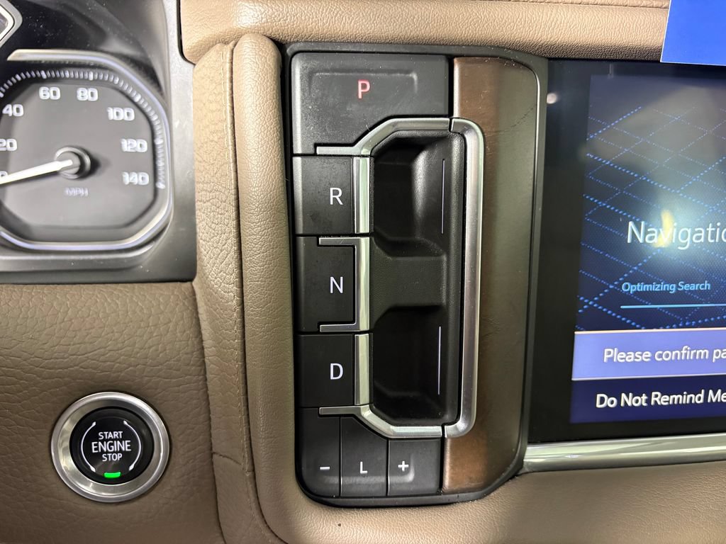 Used 2021 GMC Yukon Denali w/ Denali Premium Package AWD/4WD image 21