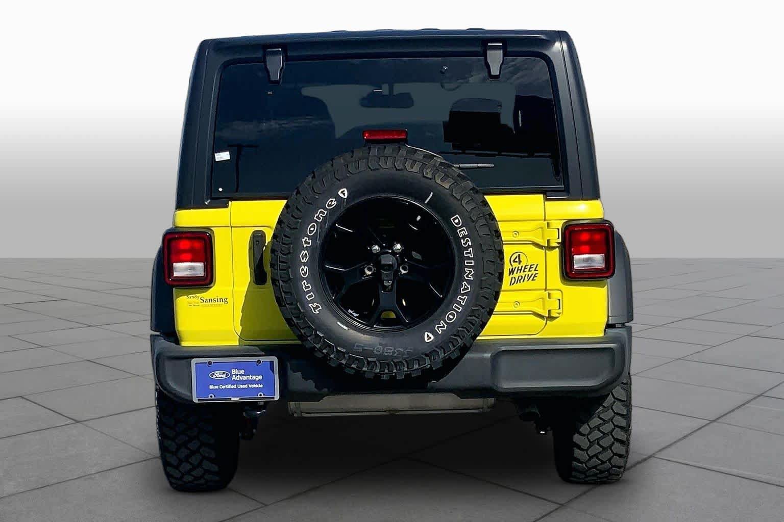 Used 2023 Jeep Wrangler Sport AWD/4WD image 5