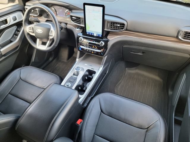Certified 2023 Ford Explorer Limited w/ Limited Technology Package AWD/4WD image 40