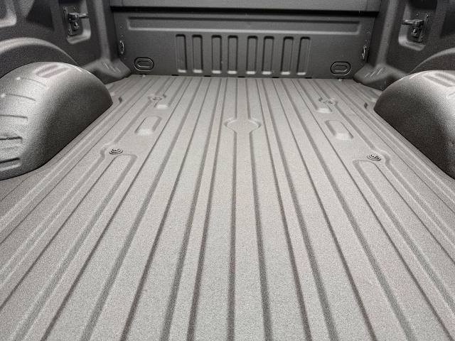 Certified 2023 Ford F250 XLT AWD/4WD image 23