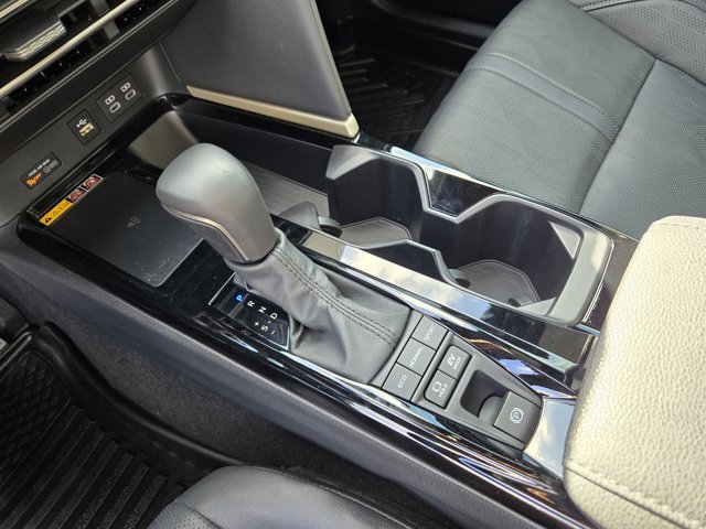 Used 2025 Toyota Camry XSE w/ Premium Package image 19