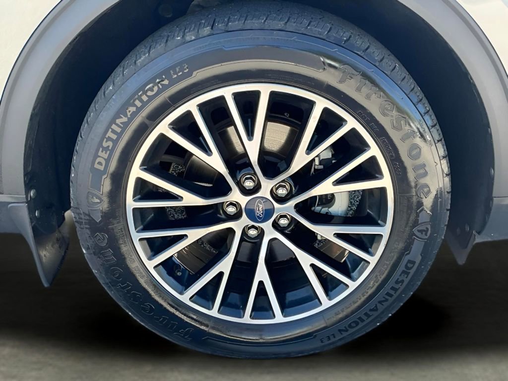 Certified 2022 Ford Escape SE FWD image 12