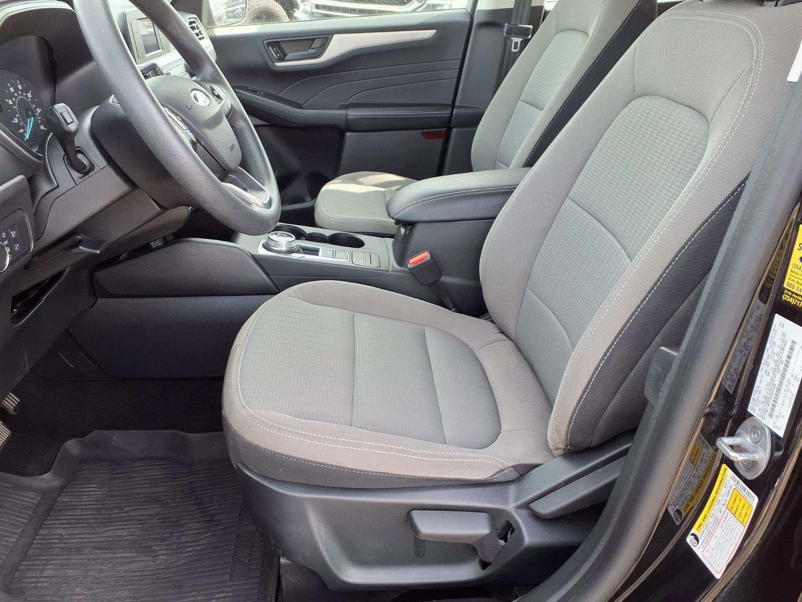 Certified 2022 Ford Escape S image 9