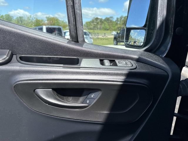 Used 2021 Mercedes-Benz Sprinter 2500 image 20