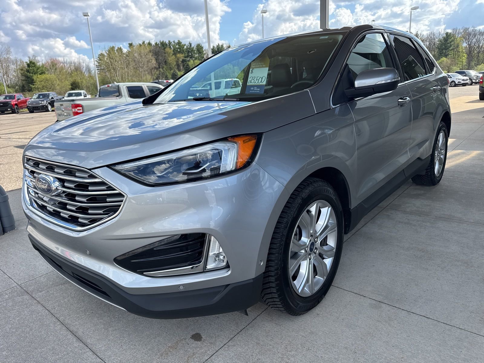 Certified 2021 Ford Edge Titanium w/ Equipment Group 301A AWD/4WD image 10
