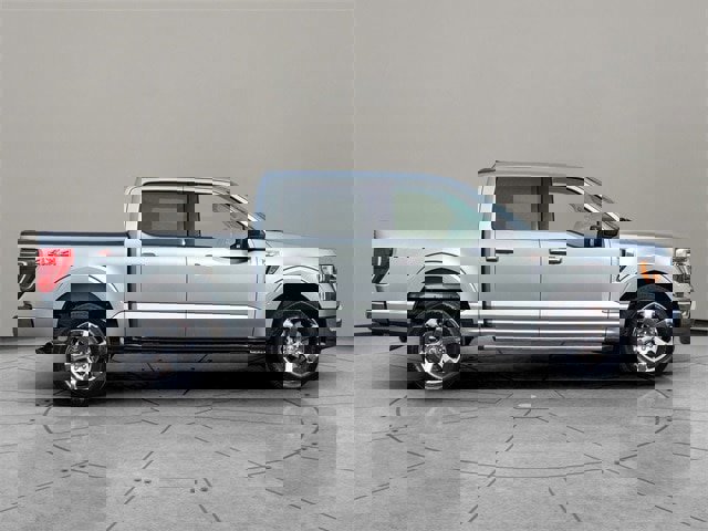 Certified 2022 Ford F150 XLT w/ Equipment Group 302A High image 2