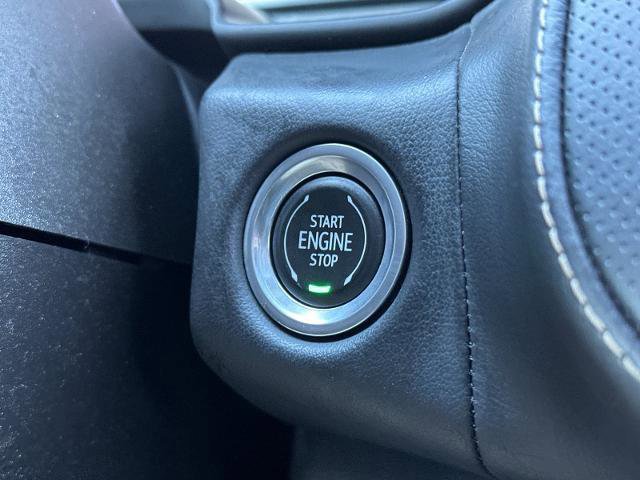 Used 2023 Chevrolet Suburban Premier image 22