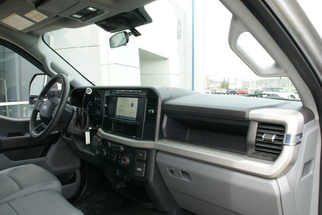 Certified 2024 Ford F350 XL w/ 360-Degree Camera Package image 34