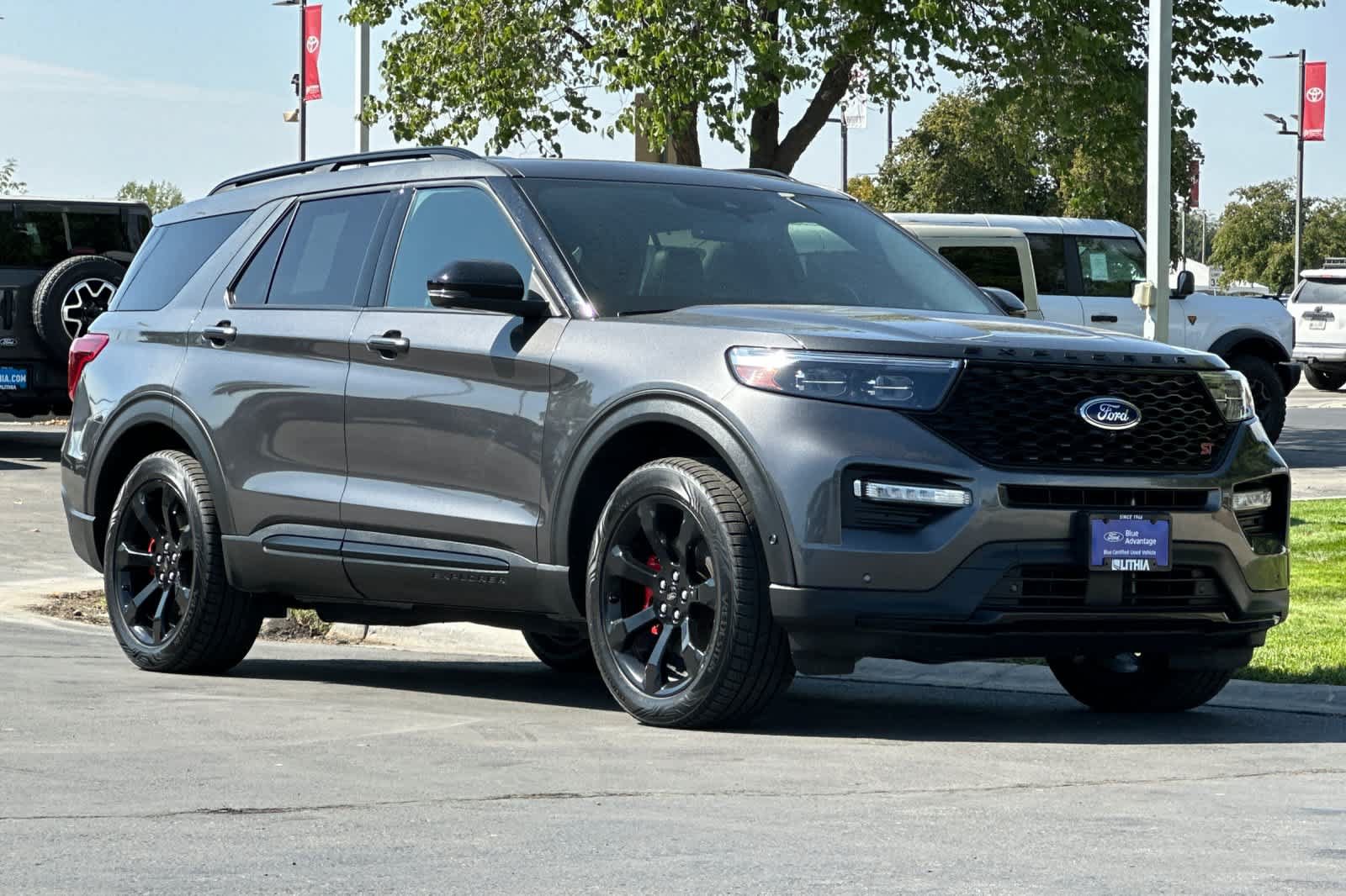 Certified 2020 Ford Explorer ST w/ ST Street Pack AWD/4WD image 9