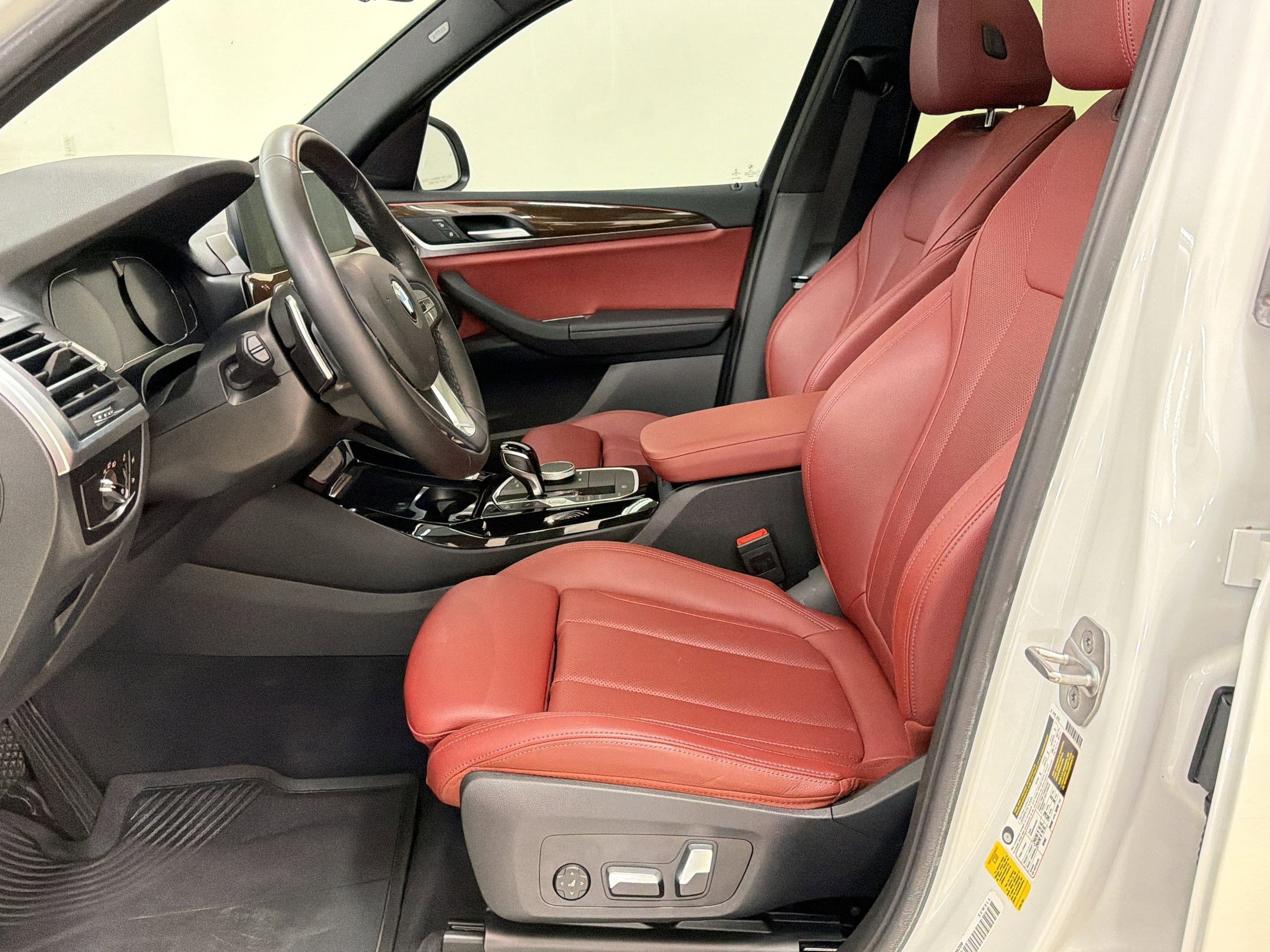 Used 2022 BMW X3 sDrive30i w/ Convenience Package w/ZPA RWD image 5
