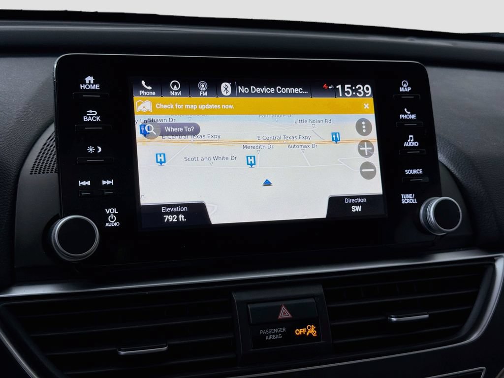 Used 2018 Honda Accord Touring image 17