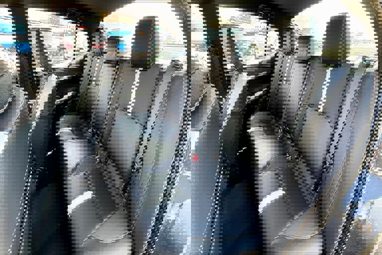 Used 2025 Toyota Camry SE image 19