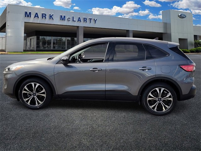 Certified 2021 Ford Escape SE w/ SE Sport Appearance Package image 2