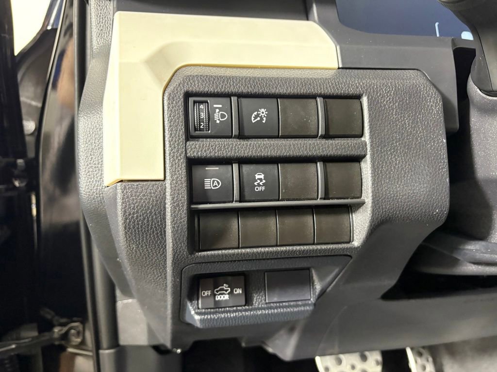 Used 2024 Toyota Tacoma TRD Sport AWD/4WD image 13