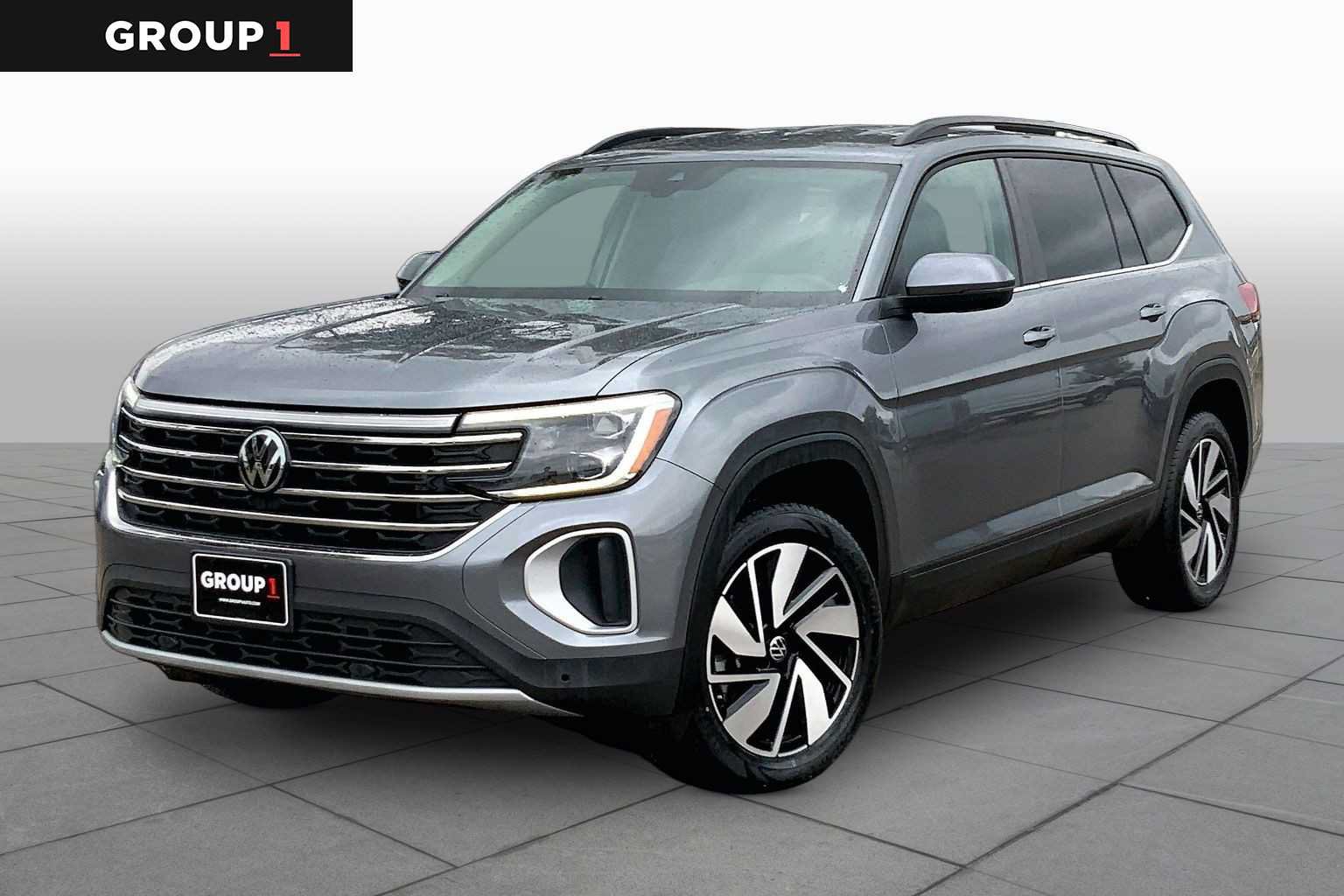 Used 2025 Volkswagen Atlas SE