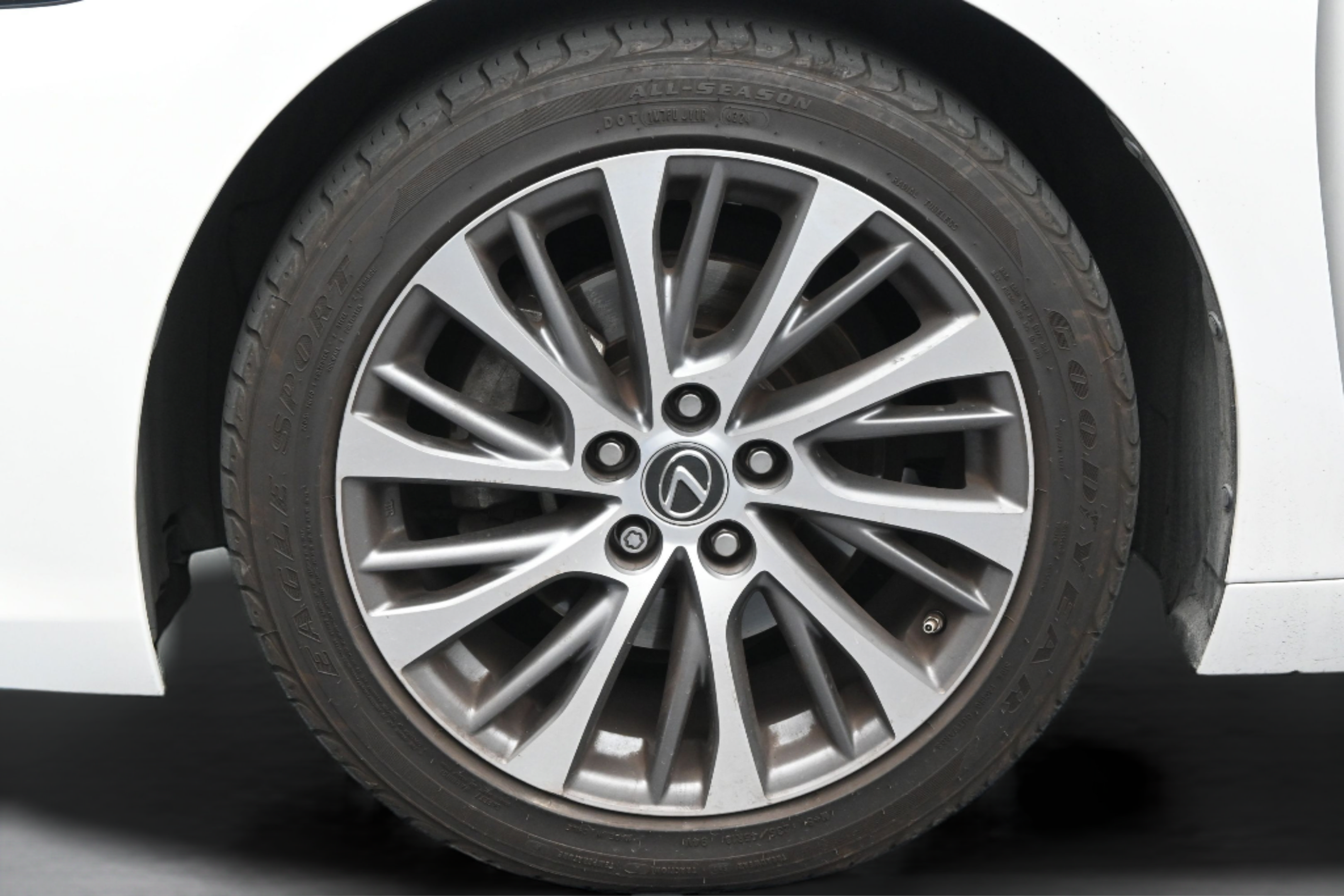 Used 2019 Lexus ES 350 w/ Premium Package FWD image 10