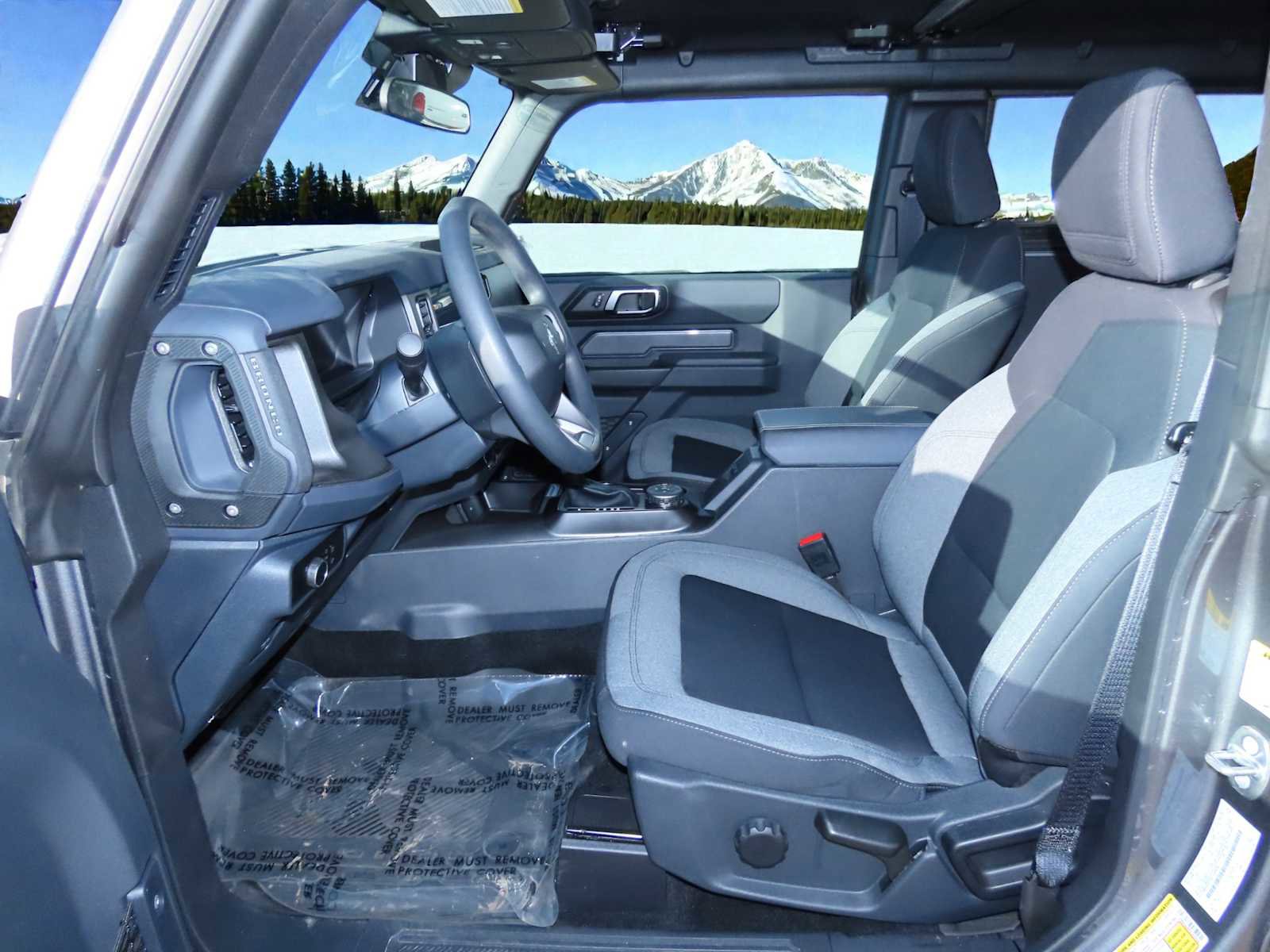 Certified 2025 Ford Bronco Base image 11