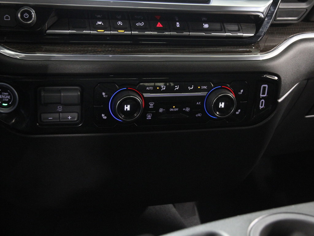 Used 2024 Chevrolet Silverado 1500 LT image 15