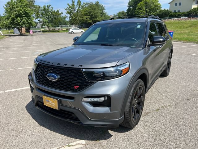 Certified 2023 Ford Explorer ST w/ Equipment Group 401A AWD/4WD image 4
