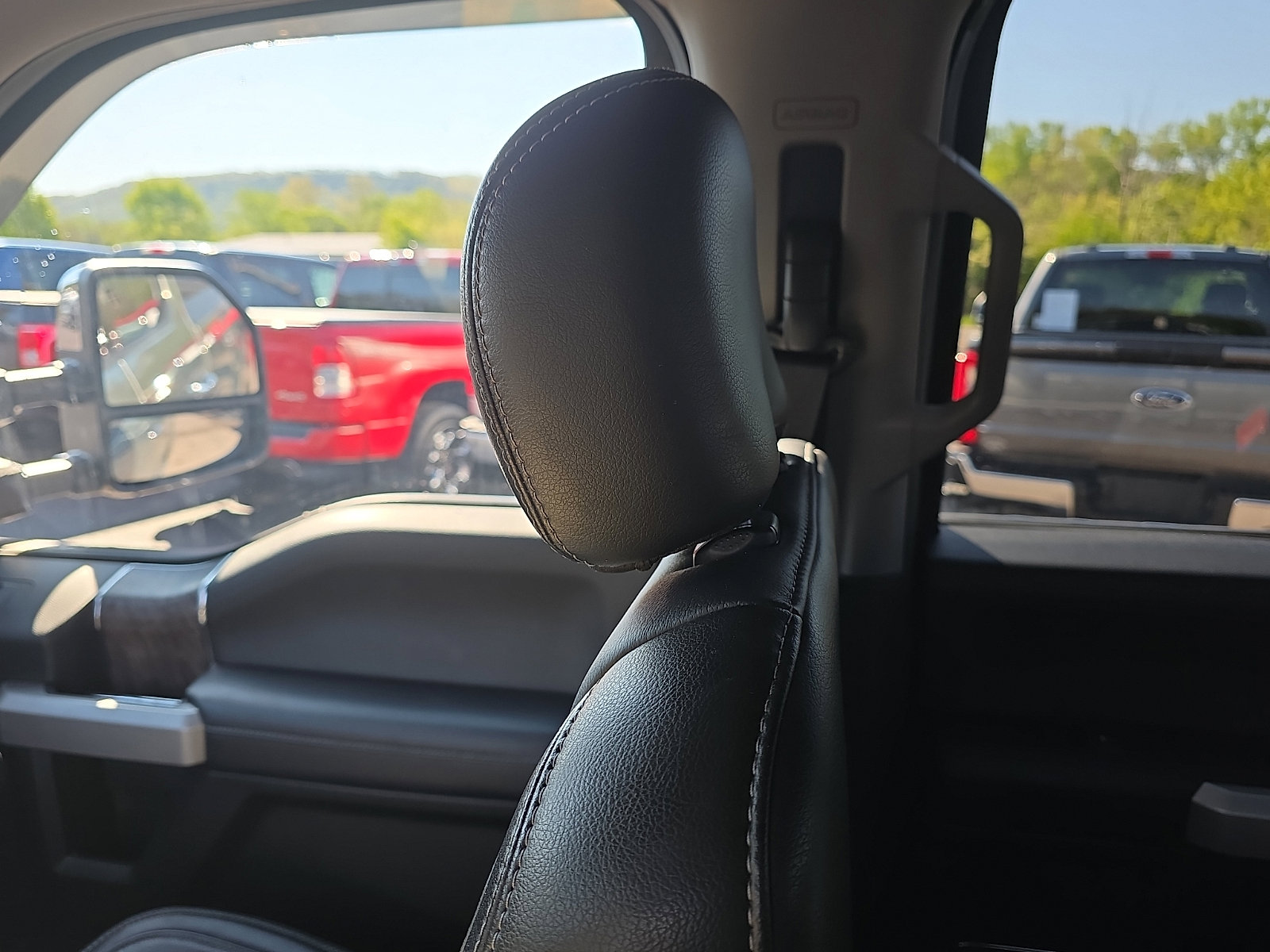 Certified 2019 Ford F250 Lariat w/ Chrome Package AWD/4WD image 17