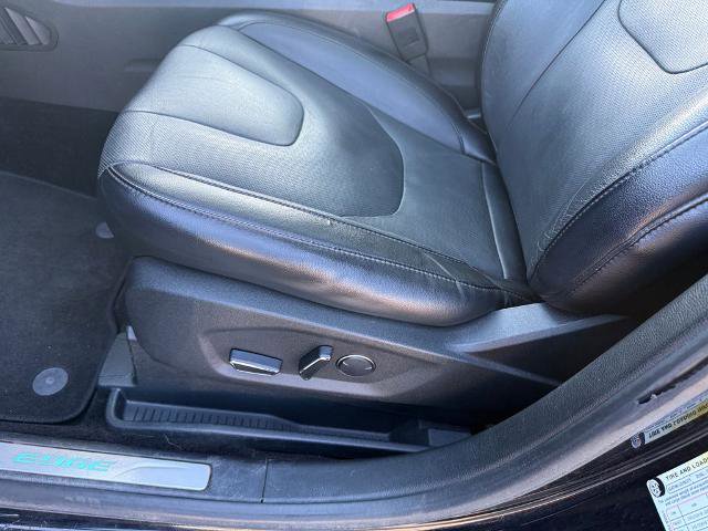 Certified 2018 Ford Edge Titanium w/ Equipment Group 301A AWD/4WD image 29