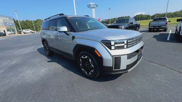 Used 2026 Hyundai Santa Fe SEL FWD image 2